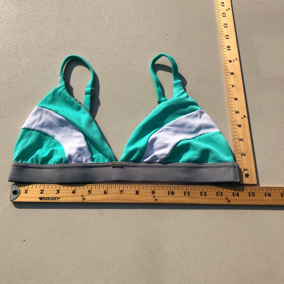 Dkoko Plus Triangle Surfing Athletic Swimsuit Bikini Bathing Suit Top XL - Picture 8 of 11